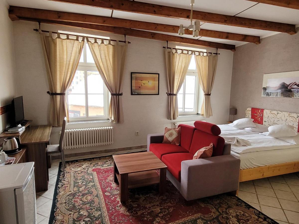 Hotel Koruna Jeseník المظهر الخارجي الصورة