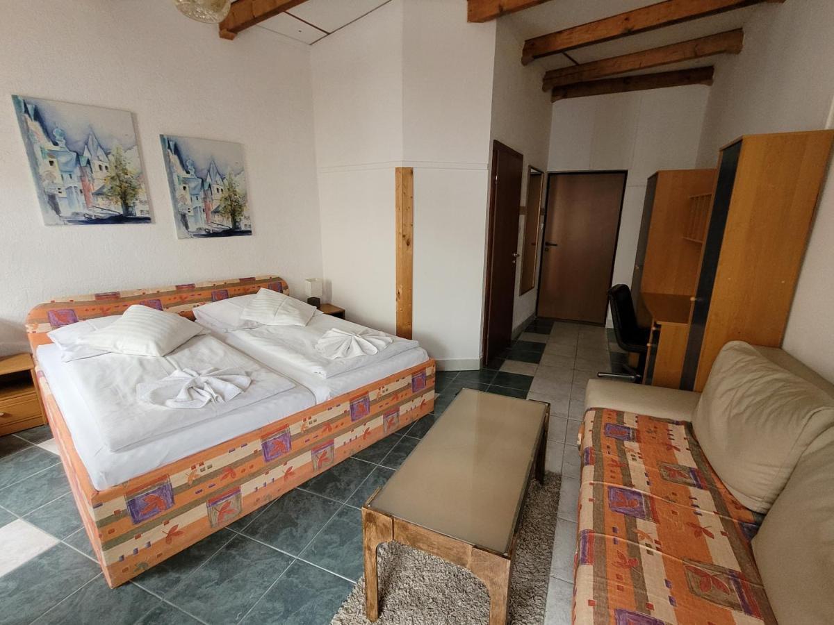 Hotel Koruna Jeseník المظهر الخارجي الصورة