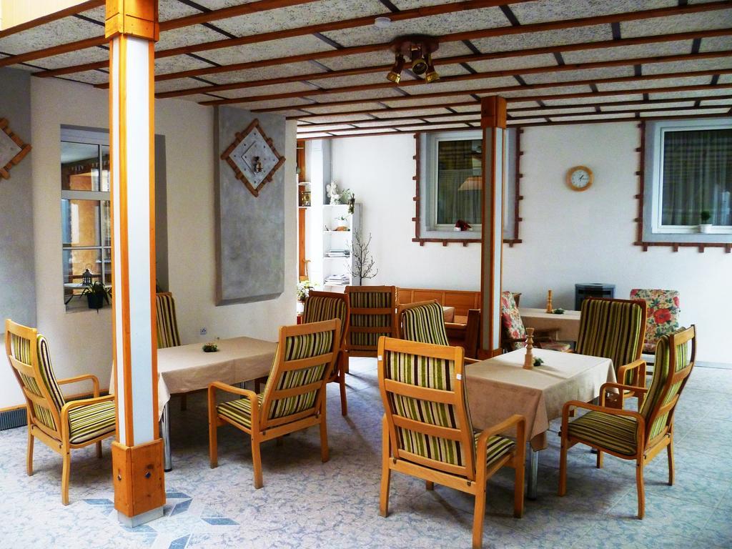 Hotel Koruna Jeseník المظهر الخارجي الصورة