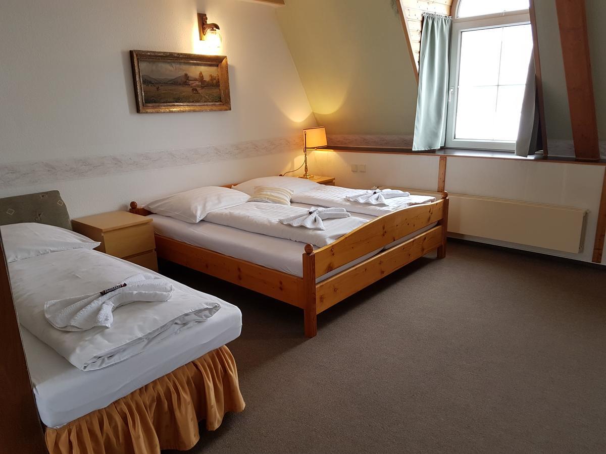 Hotel Koruna Jeseník المظهر الخارجي الصورة